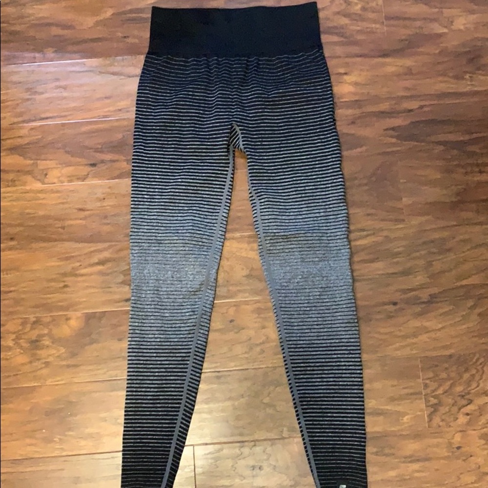 Marika Black & Grey stripe compression leggings